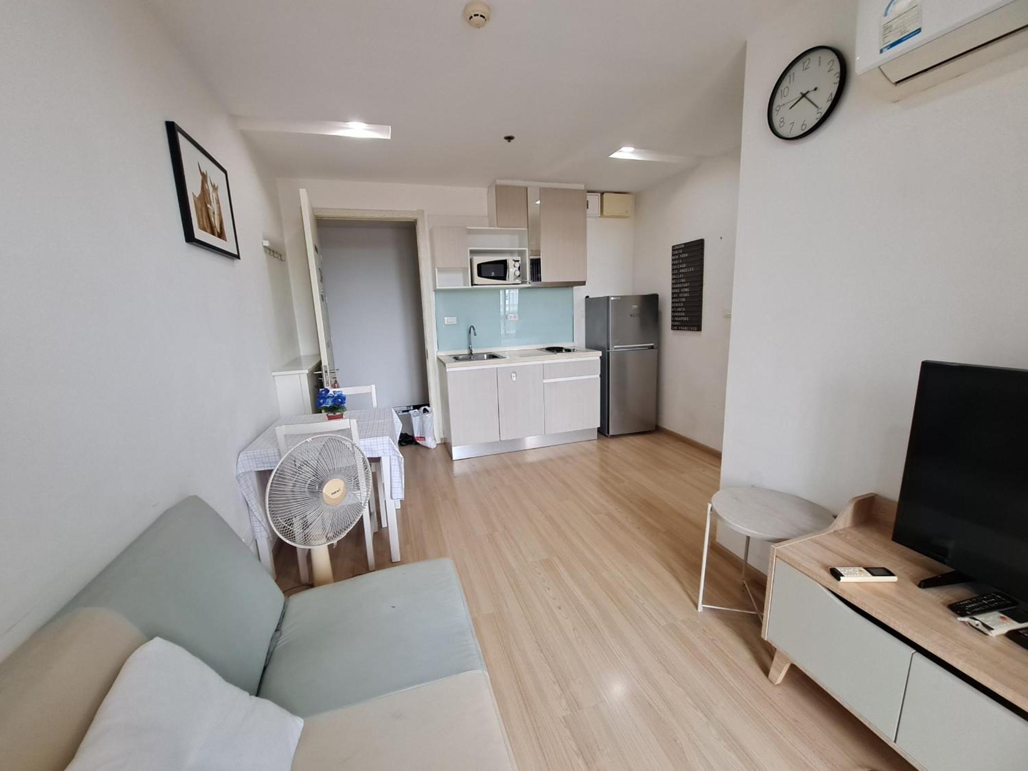 Condo In Bangkok With Swimming Pool Near Malls And Train Exteriör bild