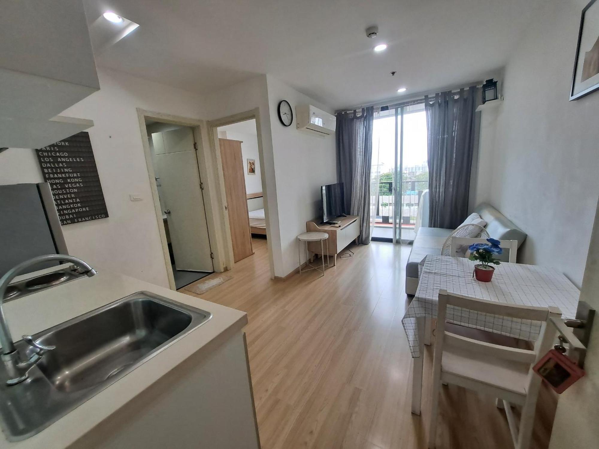 Condo In Bangkok With Swimming Pool Near Malls And Train Exteriör bild
